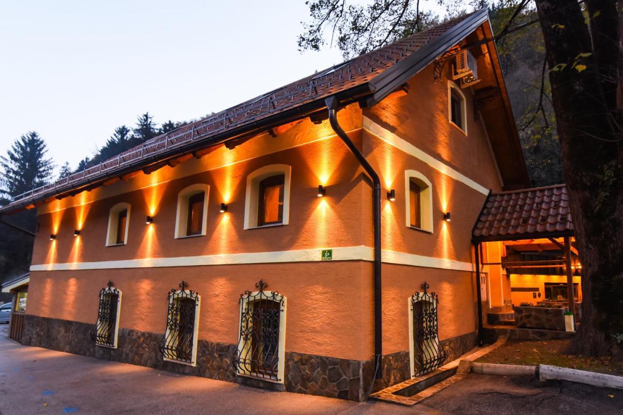 Gorska Reka Guesthouse Zrece Ngoại thất bức ảnh